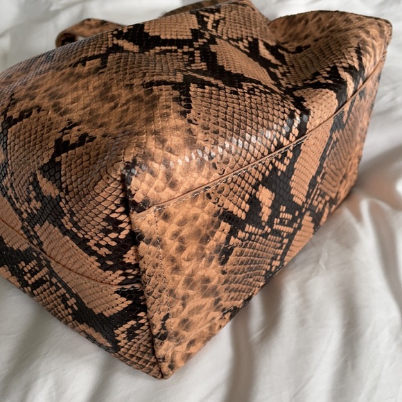 Rebecca Minkoff Karlie Mini Hobo Rosewood - Picture 6 of 9